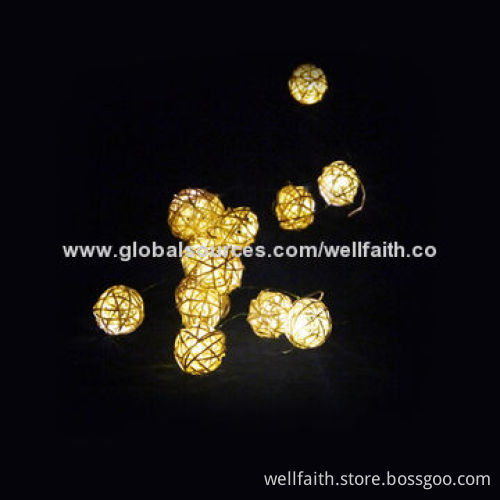 Fantastic Christmas tree string lights with Woven ball